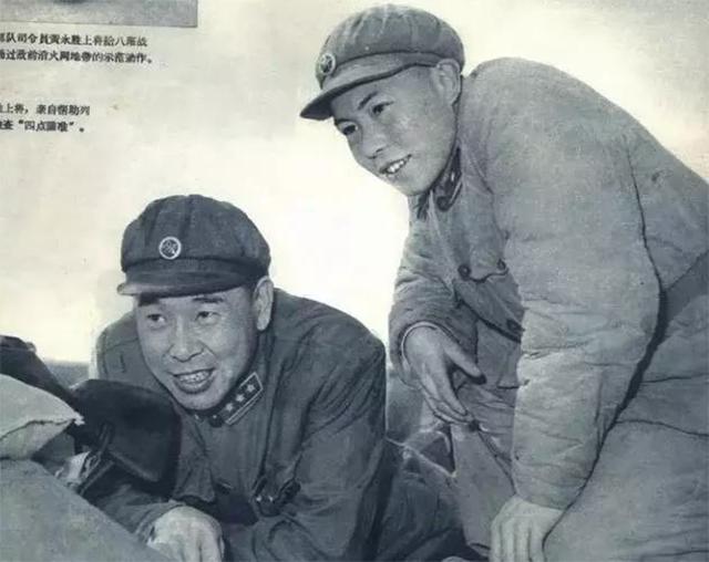 开国上将开饭店，客人吃饭霸王餐，给战友免单，酒楼硬生生被吃垮