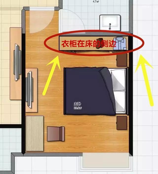 新买的沙发太大，客厅放不下，后悔当初装修时没有考虑家具的尺寸