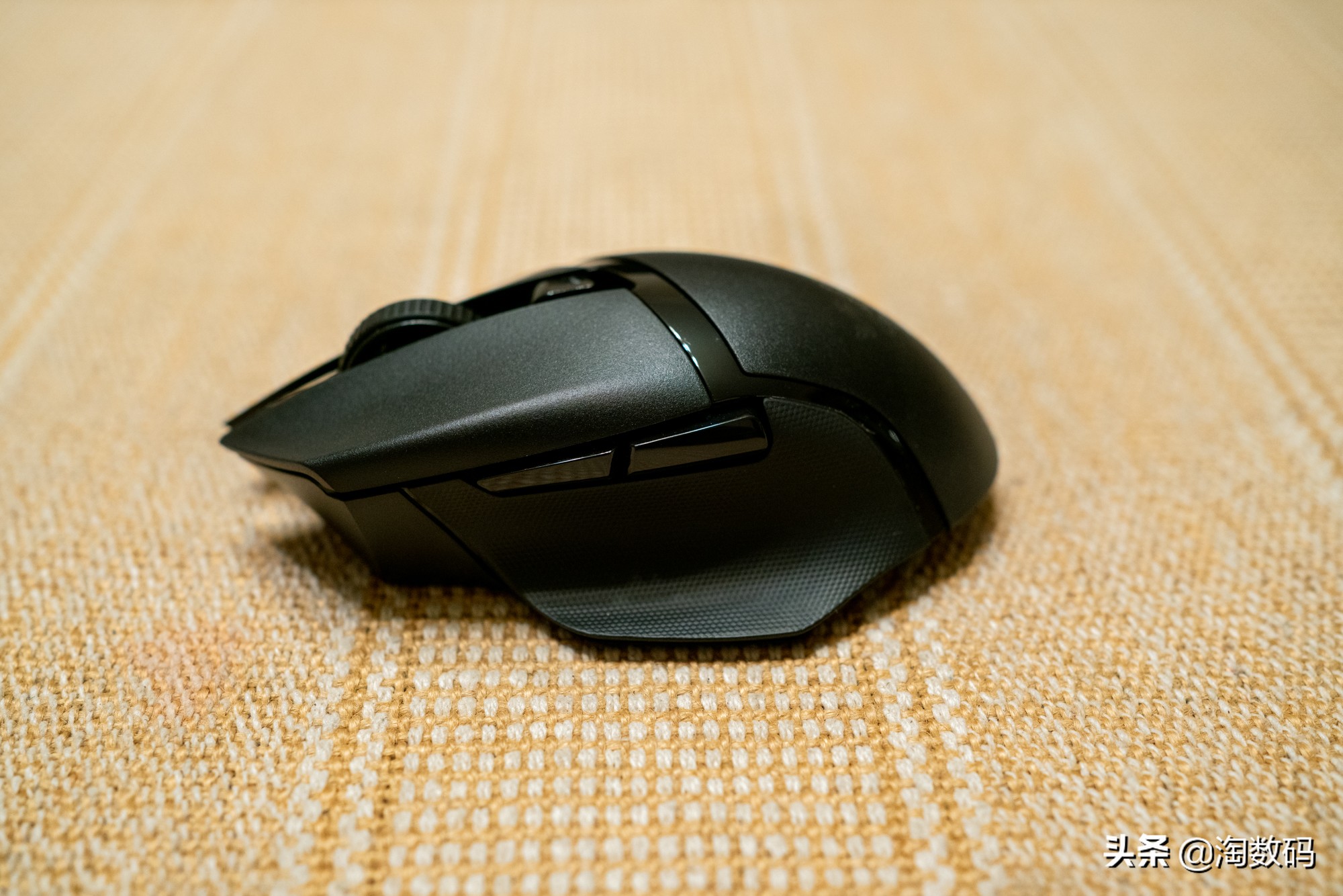 双模鼠标推荐100-200高性价比,入门双模鼠标