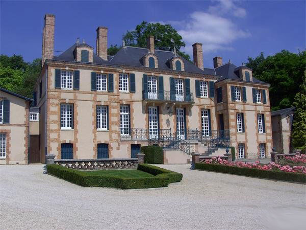 法国拉菲高档酒,法国拉菲酒庄