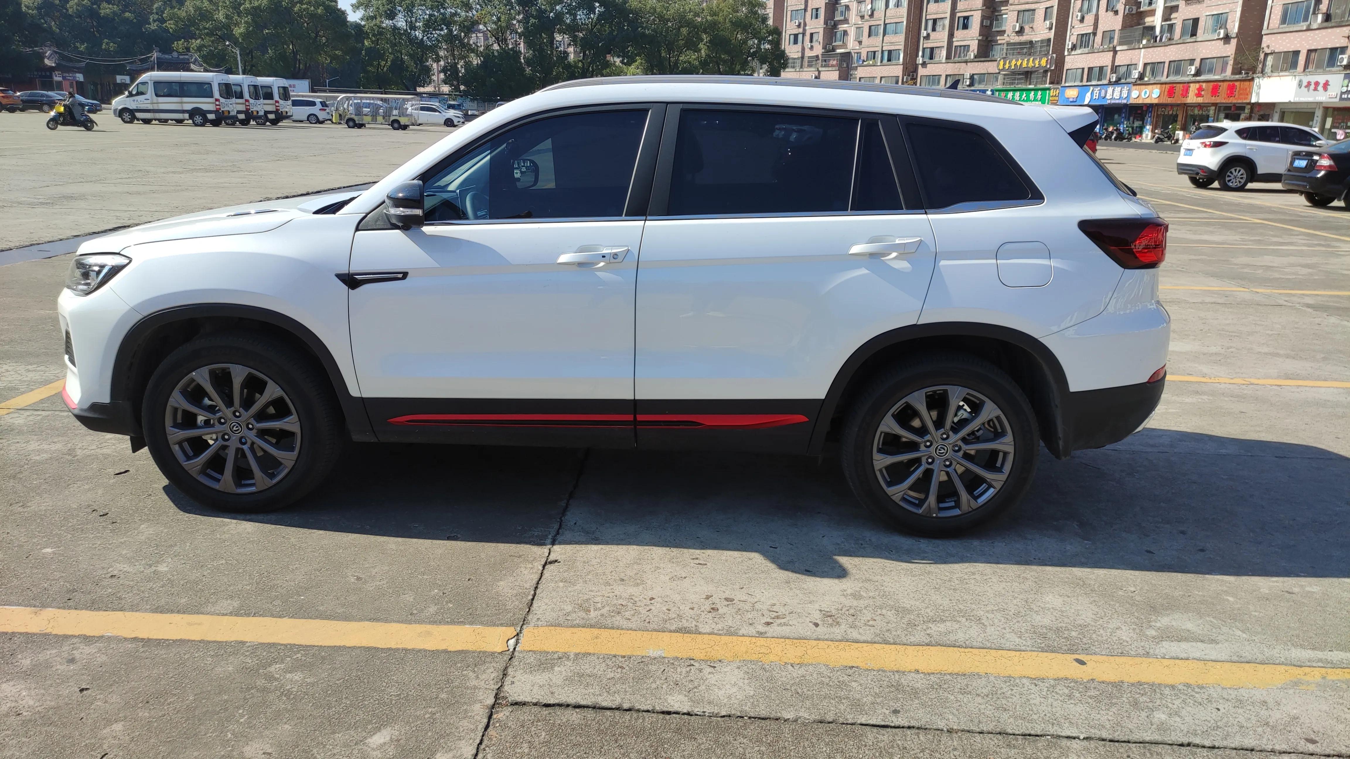 长安cs75plus1.5t蓝鲸发动机油耗,长安cs75蓝鲸版2022款油耗测试