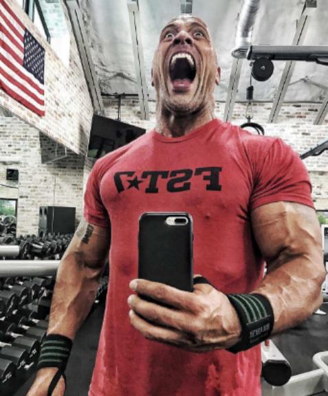 有种基因叫“强森女儿”，以为是“坦克”，没想到却是个芭比娃娃