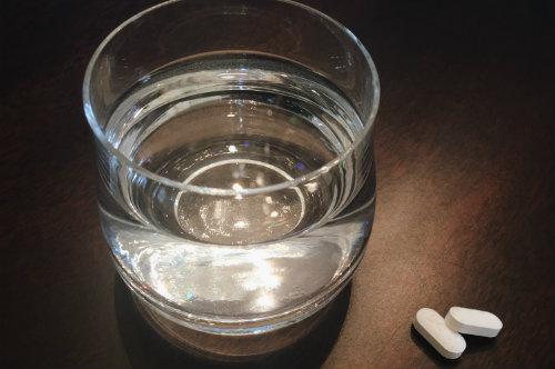 泰诺和芬必得的功效与作用,泰诺芬必得