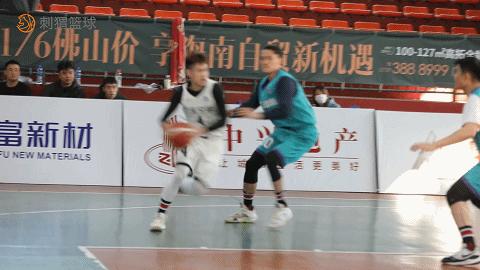 扎根佛山12年！两夺全国冠军！他们的篮球世界，没有声音