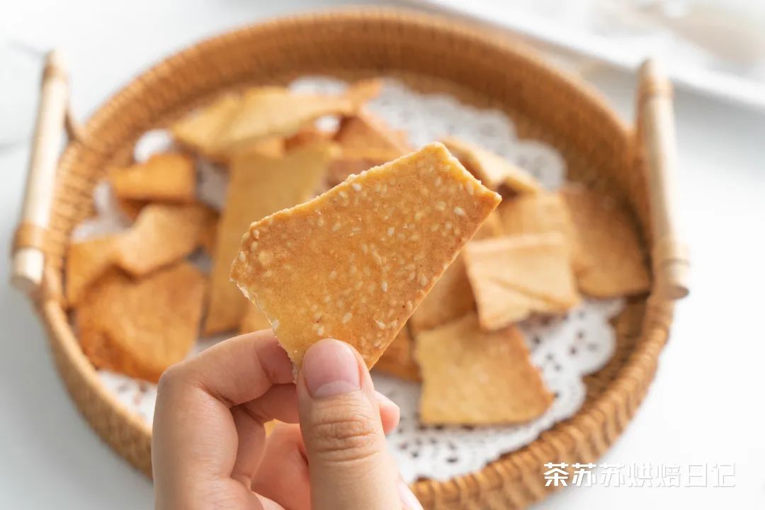 剩下蛋白怎么做糖,剩的蛋白可以做什么烘焙