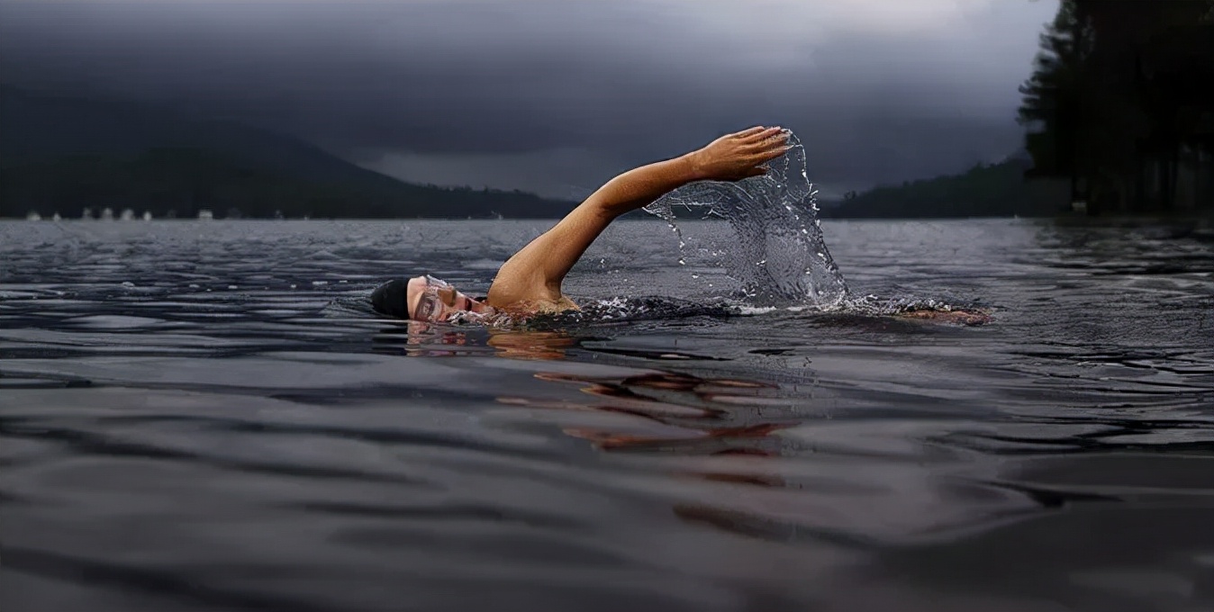 幼年强直性脊柱炎怎么治,幼年强直性脊柱炎治疗