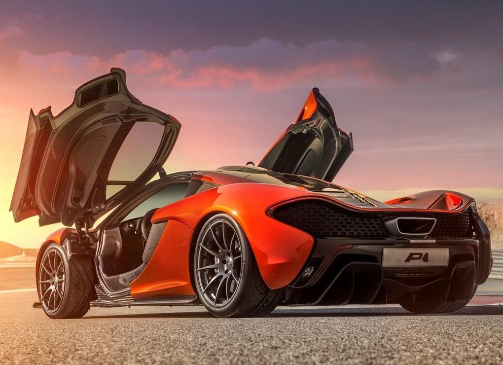 迈凯伦p1车祸,迈凯伦p1撞车修好了