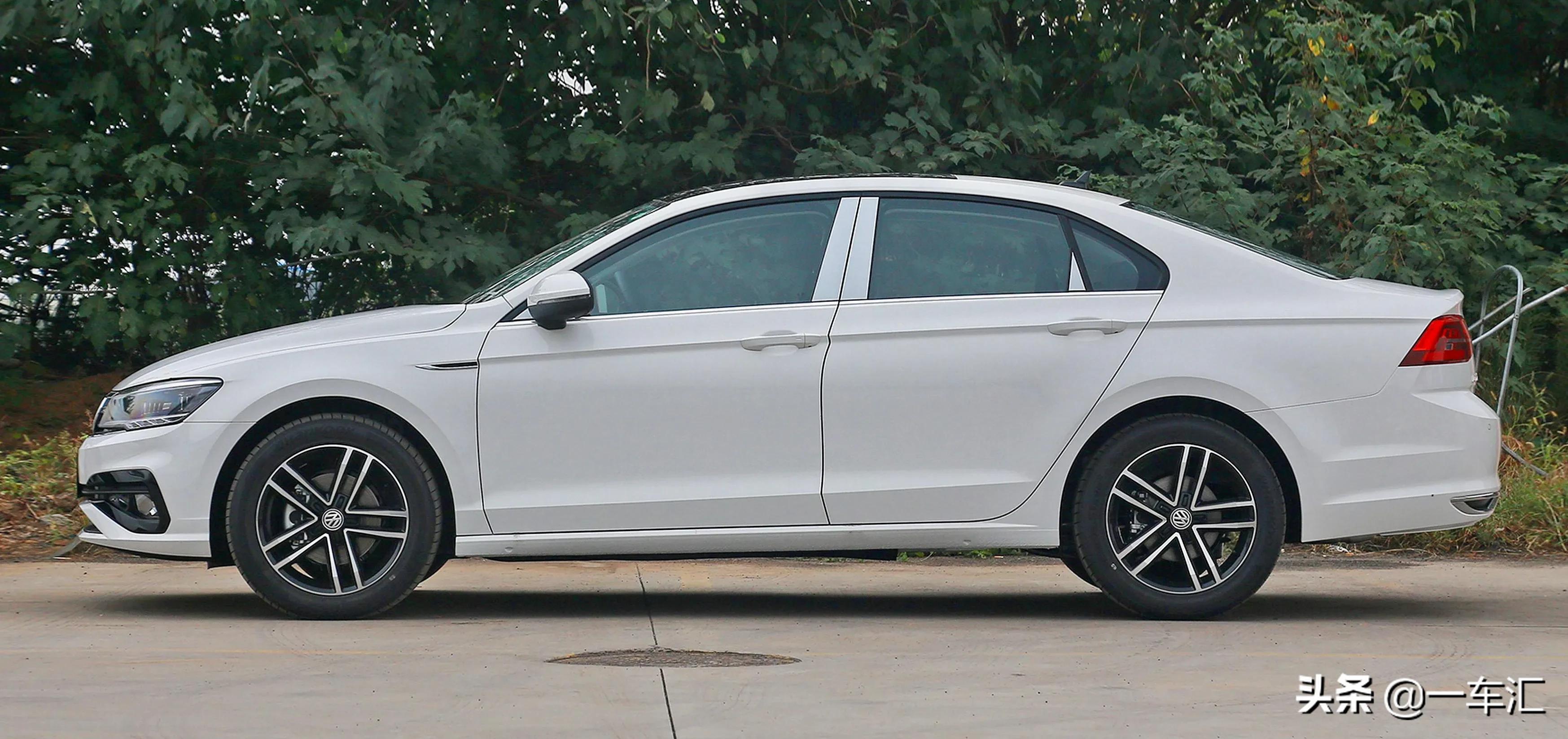 运动宽体轿跑大众凌渡280tsi,大众凌渡轿跑中配2022新款落地价