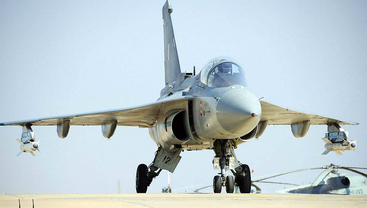 三哥和光辉战机,三哥解说光辉战机