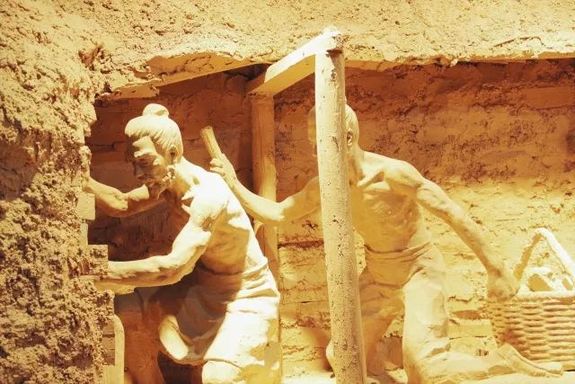 古代人如何寻找矿藏，我国有一项采矿技术，整整领先欧洲几百年