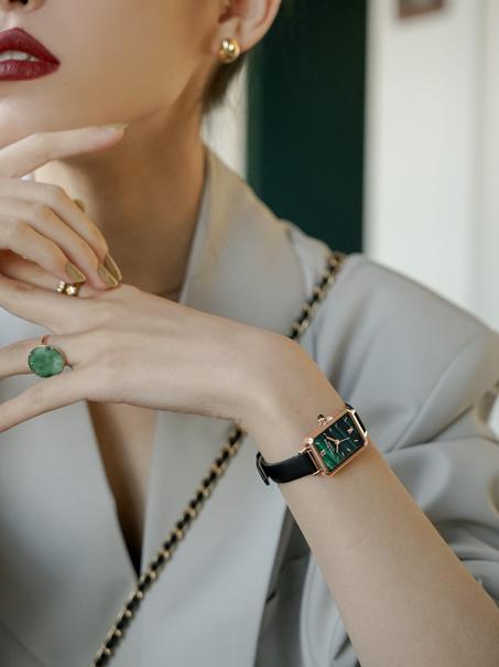 浪漫七夕礼物都替你准备好了,lolarose手表哪款好