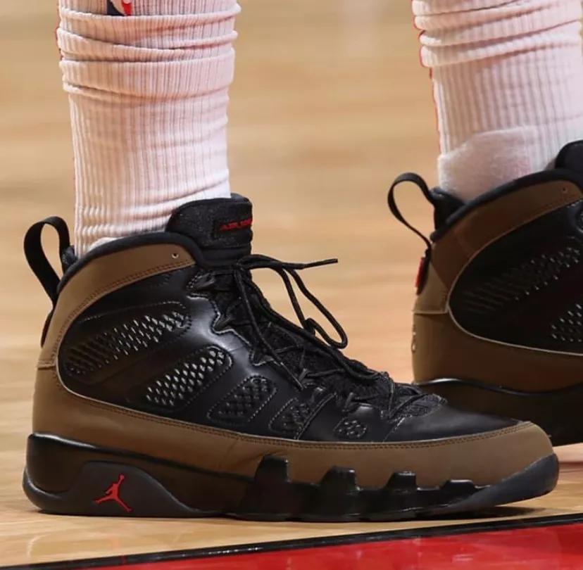 塔克谈最有意义的球鞋,pj塔克上脚最便宜的球鞋