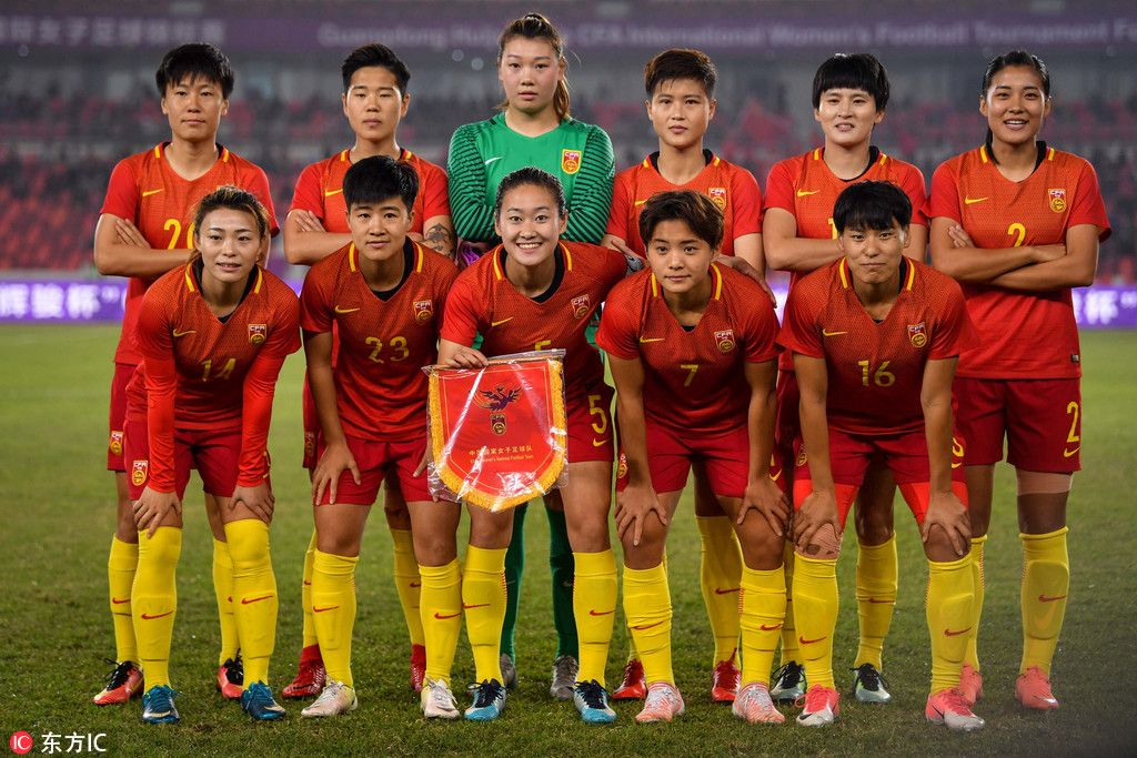 中国女足痛哭的视频,中国女足王霜哭了采访