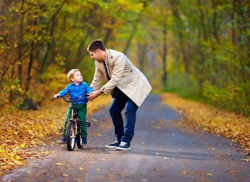 3岁的孩子真难管，是他进入了“执拗敏感期”，家长学会这4点应对