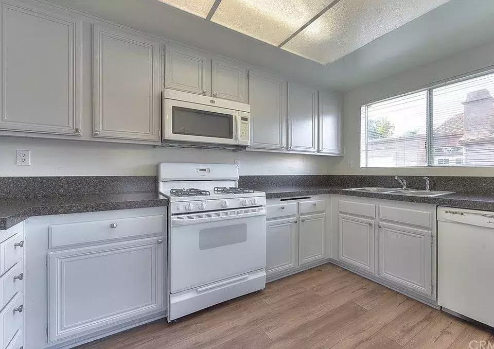 34万刀起，定居奇诺岗，跟着大趋势*击狙**公寓，捡漏和学区我都要！