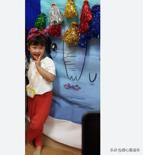 韩国童装潮童穿搭背带裤子,春季时尚童装长裤