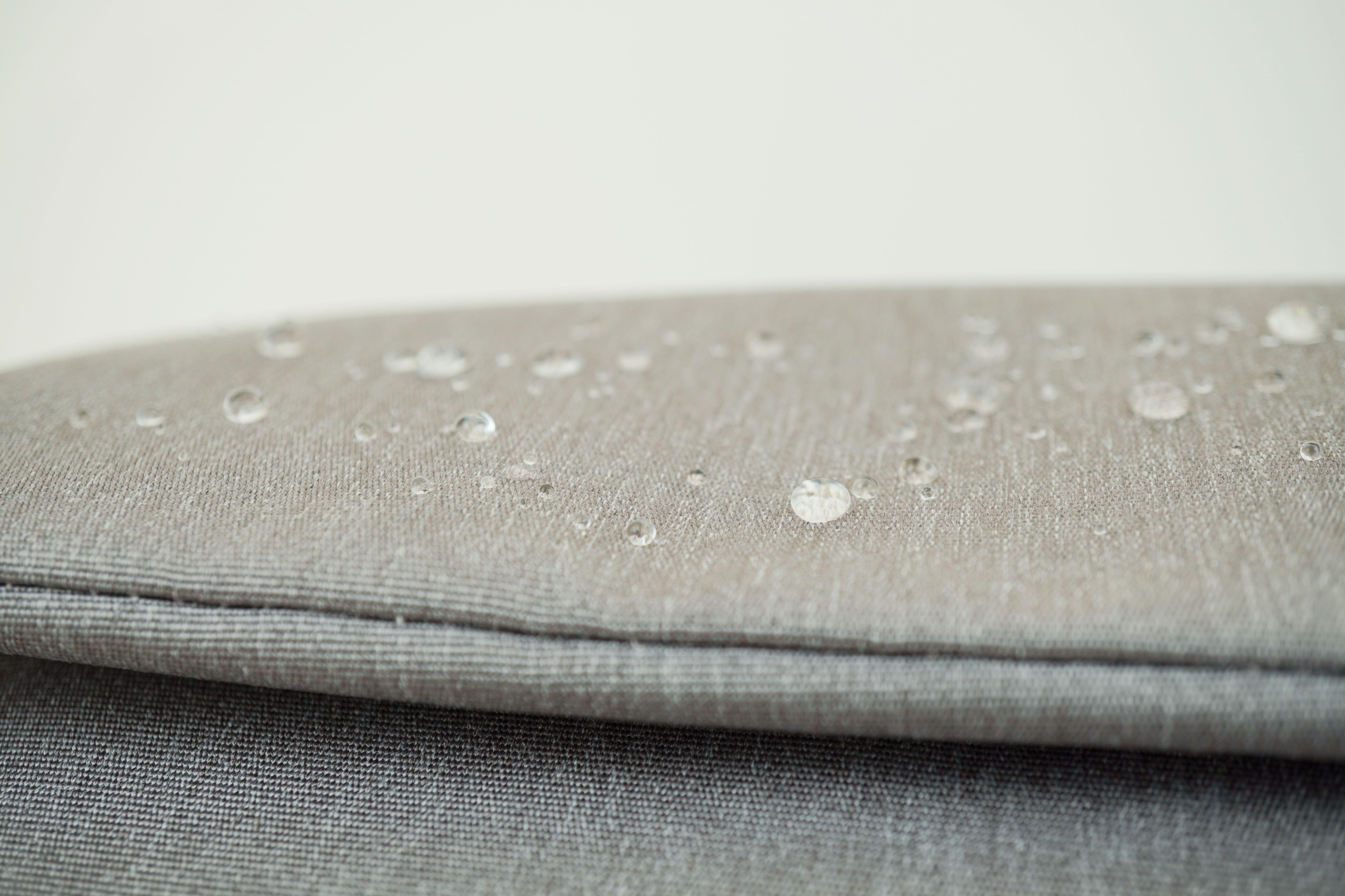 日式清新，便捷随身—elecom宜丽客数码收纳平板包SC01