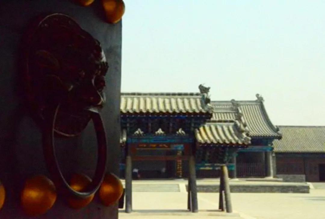 张衡发明地动仪的故事文字版,张衡发明的地动仪的故事