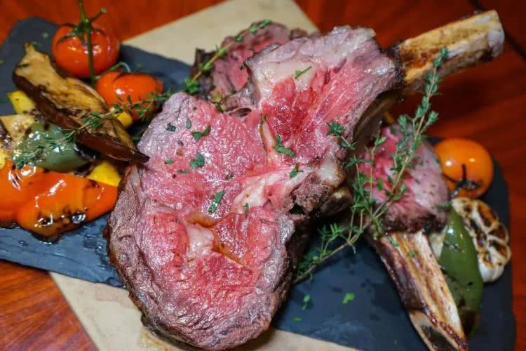 上海浦东香格里拉吃饭,魔都浦东吃喝