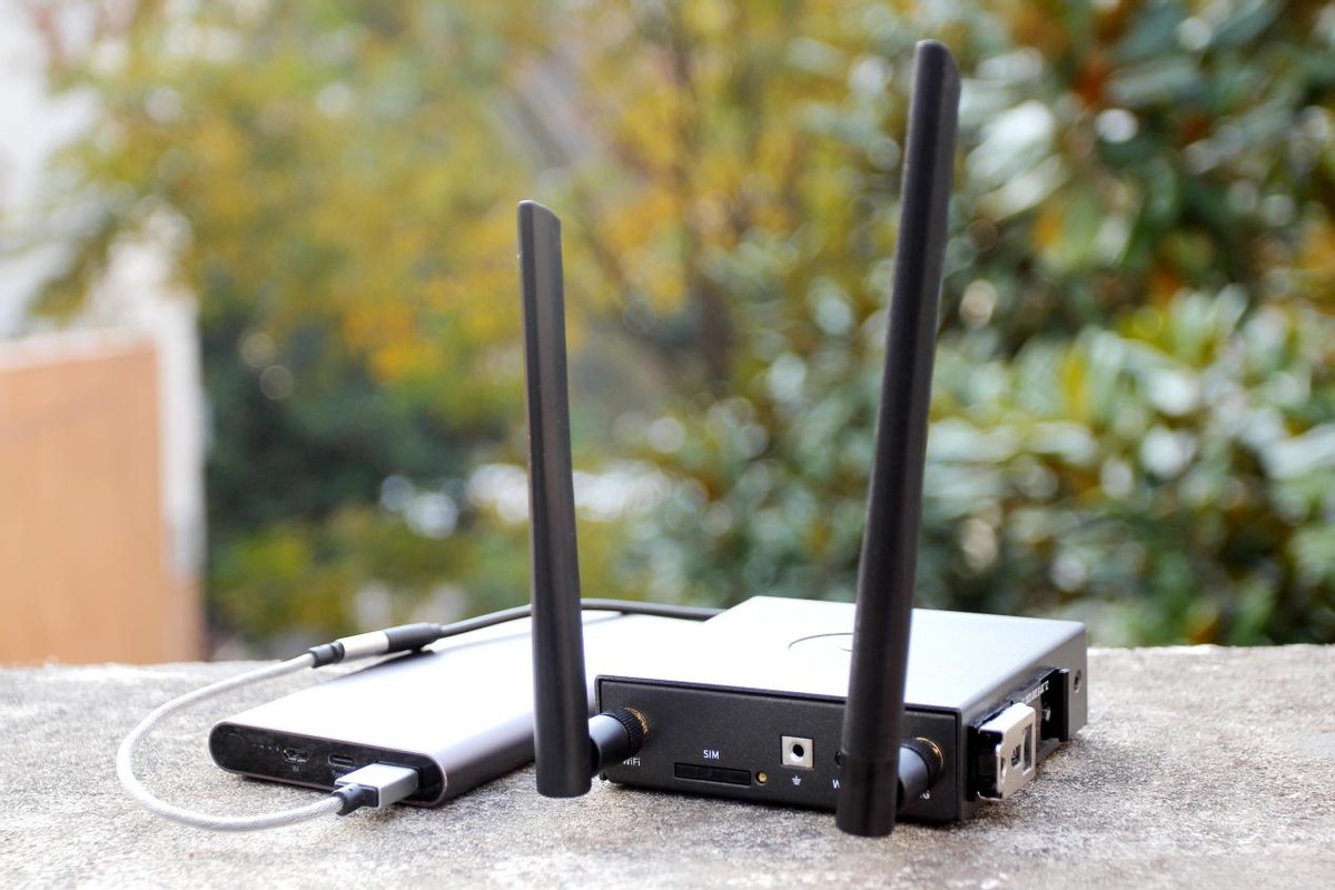 蒲公英4g路由器r300a怎么样,蒲公英r300a路由器如何增强4g信号