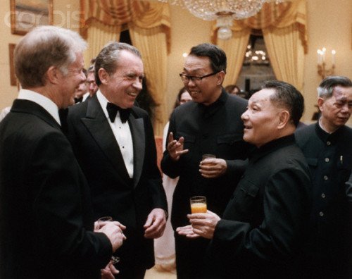 1979年*小平邓**访美，谈及往事总统卡特才意识到，自己早已败过一次