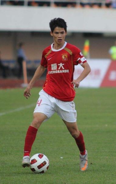 阎世铎当年谈足球,阎世铎对中国足球做了什么