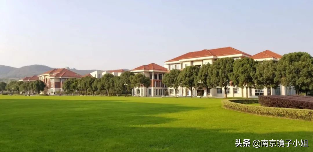 南京南广传媒学院消息,南京传媒学院南广学院是几本