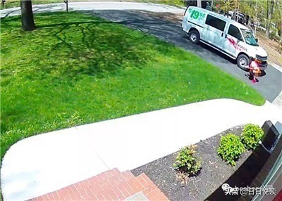 美国快递员送快递怎么处理,美国快递员送完包裹