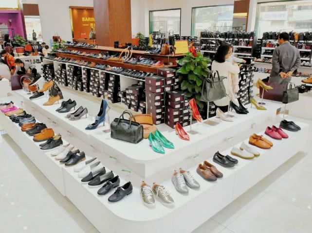 合脚的鞋子才是适合自己的,合脚的鞋才是最好的鞋