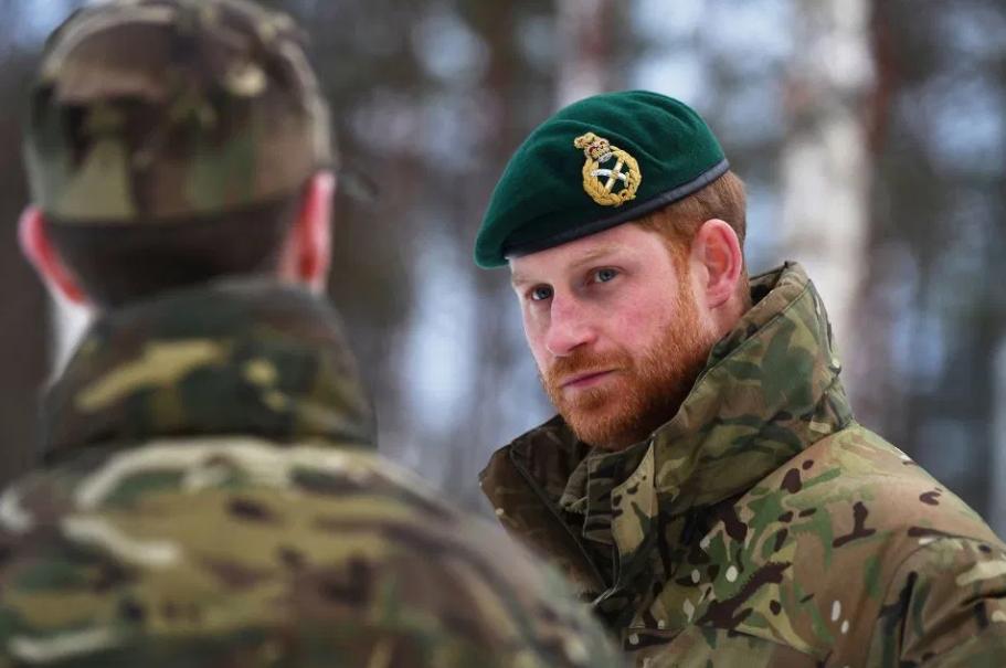 梅根退出王室后首次公开露面,梅根哭诉退出王室背后压力