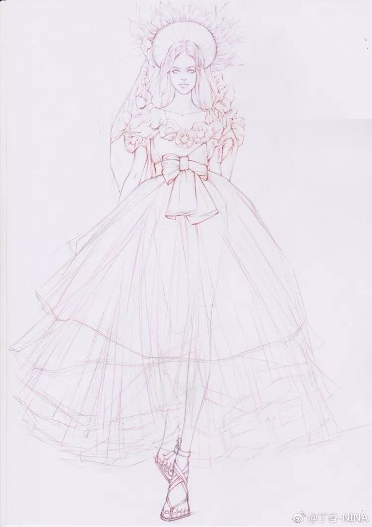 礼服怎么画好看仙气用彩铅,马克笔和彩铅裙子上色教程