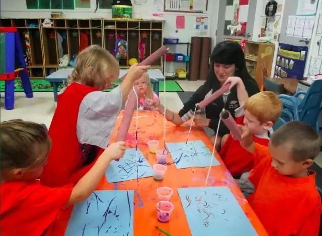 大人室内游戏大全活跃气氛坐着玩,超简单的室内小游戏