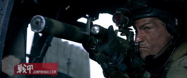 美国黑鹰战机坠落视频,解密经典黑鹰坠落