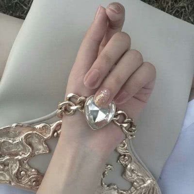 我怀疑丘比特拿我的箭去烤串了,丘比特是不是把箭拿去烤串