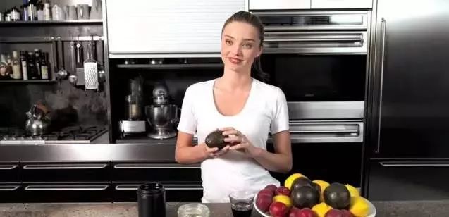 牛油果血腥,血腥牛油果