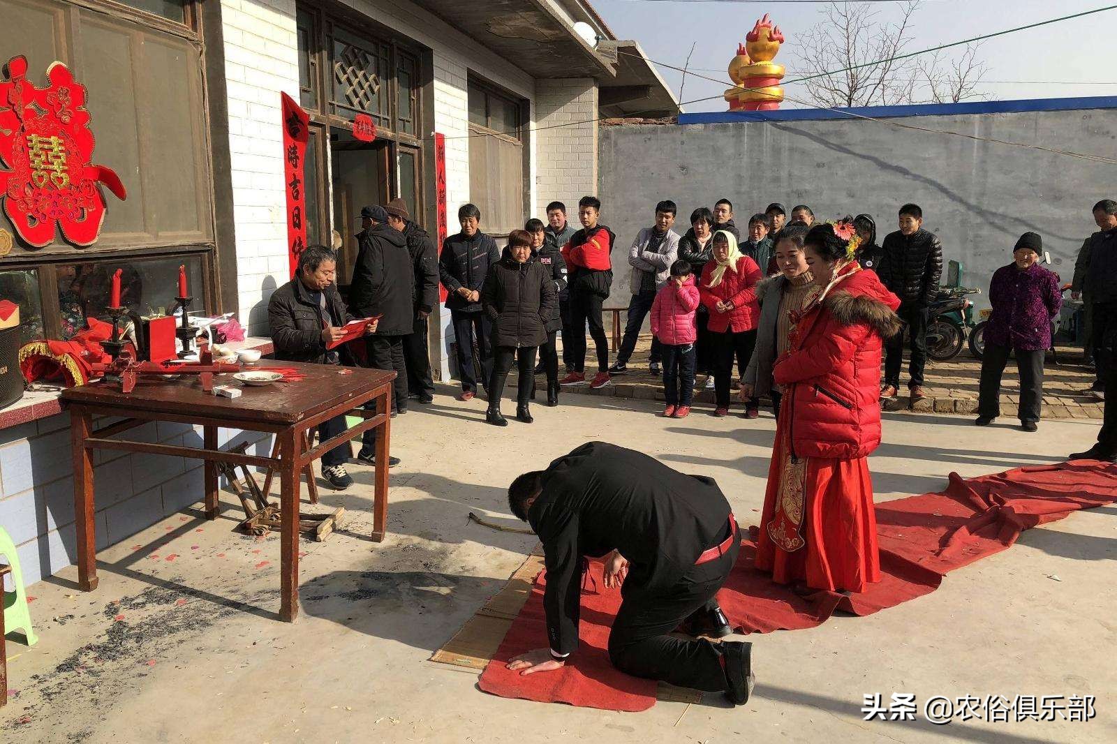 农村要彩礼为什么要那么多,农村彩礼贵怎么办