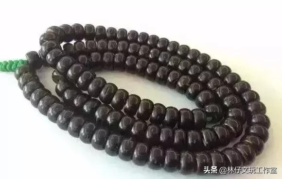 见识下玩友花十块钱买的椰壳手串如何玩出一万元的效果