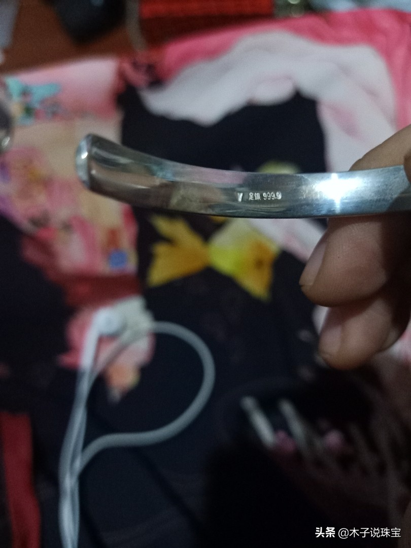 商场怎么识别黄金好坏,商场的玉石如何看真假