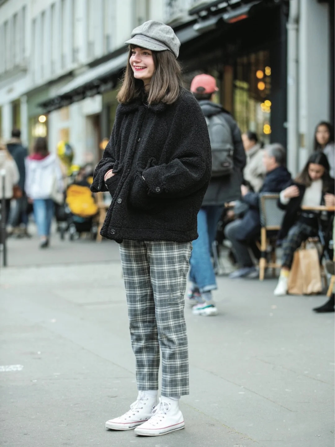 好看的时尚穿搭短视频,好看的穿搭现实生活