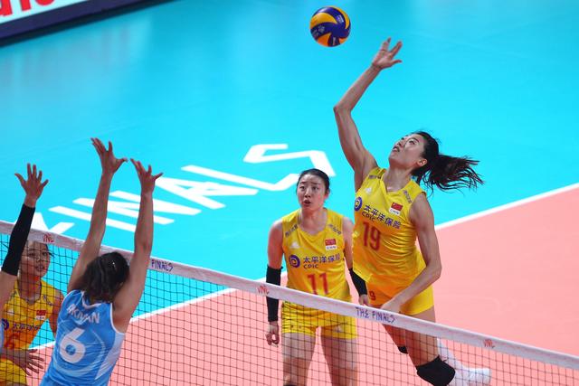 排球术语避手线,排球的三个术语