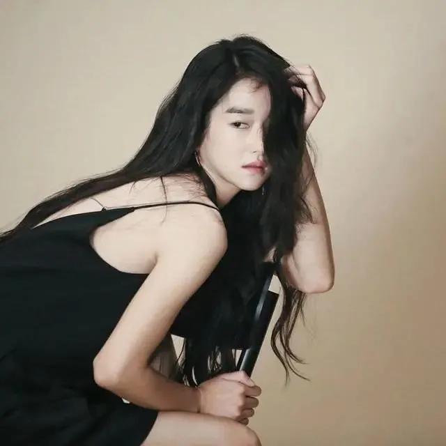 2020韩国最美十大美女孙艺珍,2020孙艺珍最佳女主角