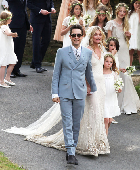 穿漂亮的婚纱,穿特别好看的婚纱