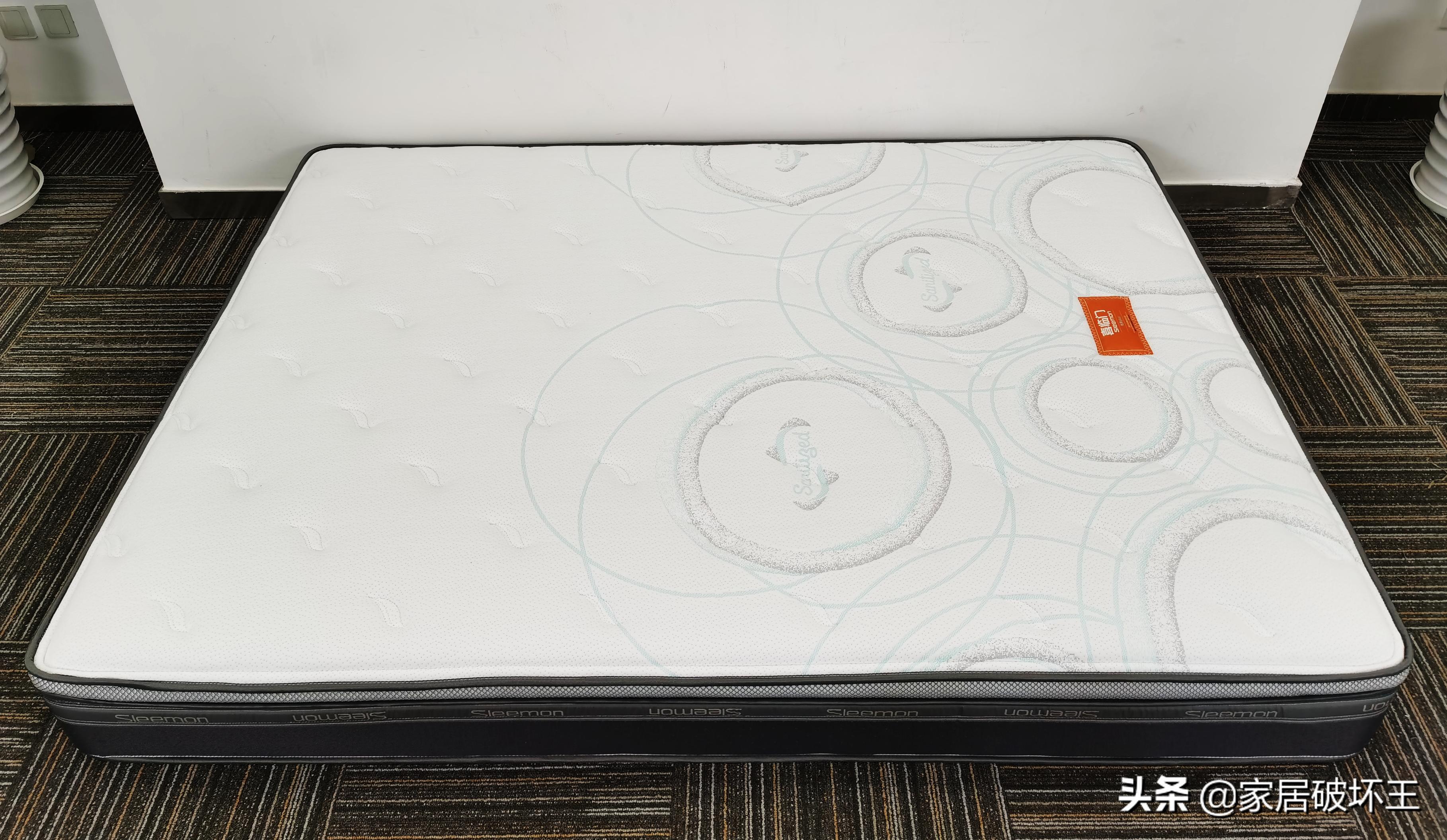 喜临门黄麻和椰棕床垫区别,喜临门黄麻床垫里面白色的是什么