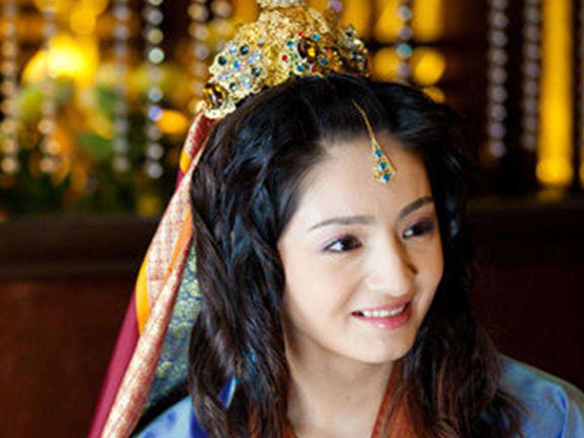 姜潮和麦迪娜妈妈,姜潮和麦迪娜妈妈的对话