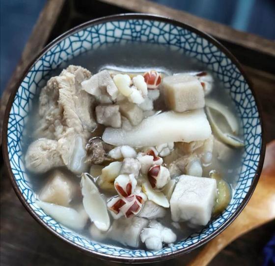 土茯苓茯苓陈皮水的功效,茯苓白术半夏土茯苓的功效与作用