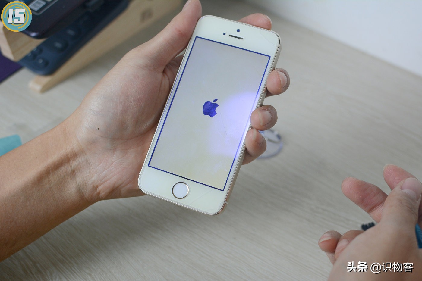 用了五年的iphone5s,用了五年的iphone6s换电池