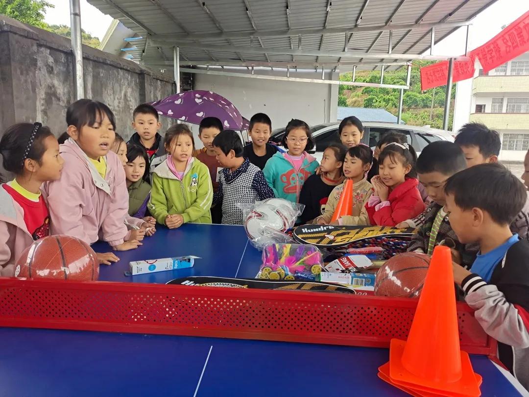 暖流计划公益活动进陕南山区校园,暖流计划公益基金