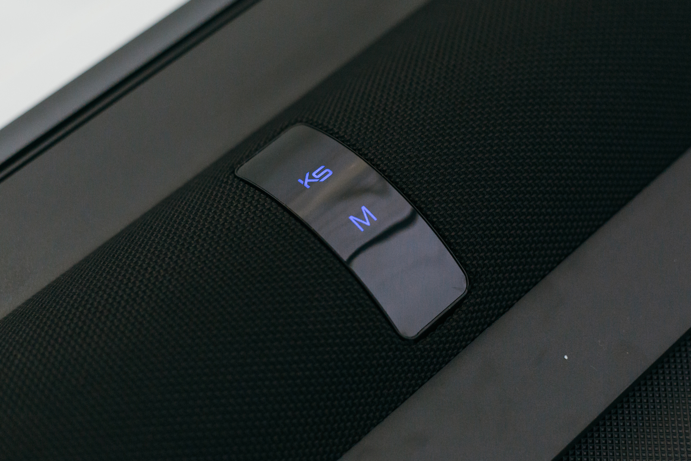 灏忛噾鏅鸿兘鎶樺彔璺戞鏈簁12pro,濂崇敓蹇箰鍚戝墠鍐茶窇姝ユ満