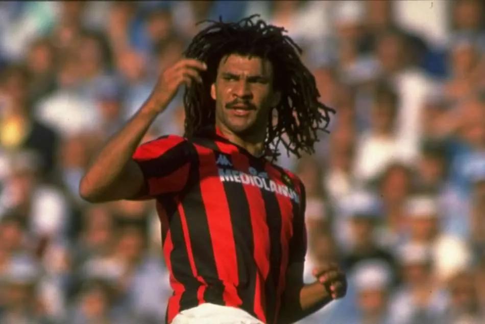 ac米兰最佳阵容维埃拉,ac米兰足球俱乐部阵容