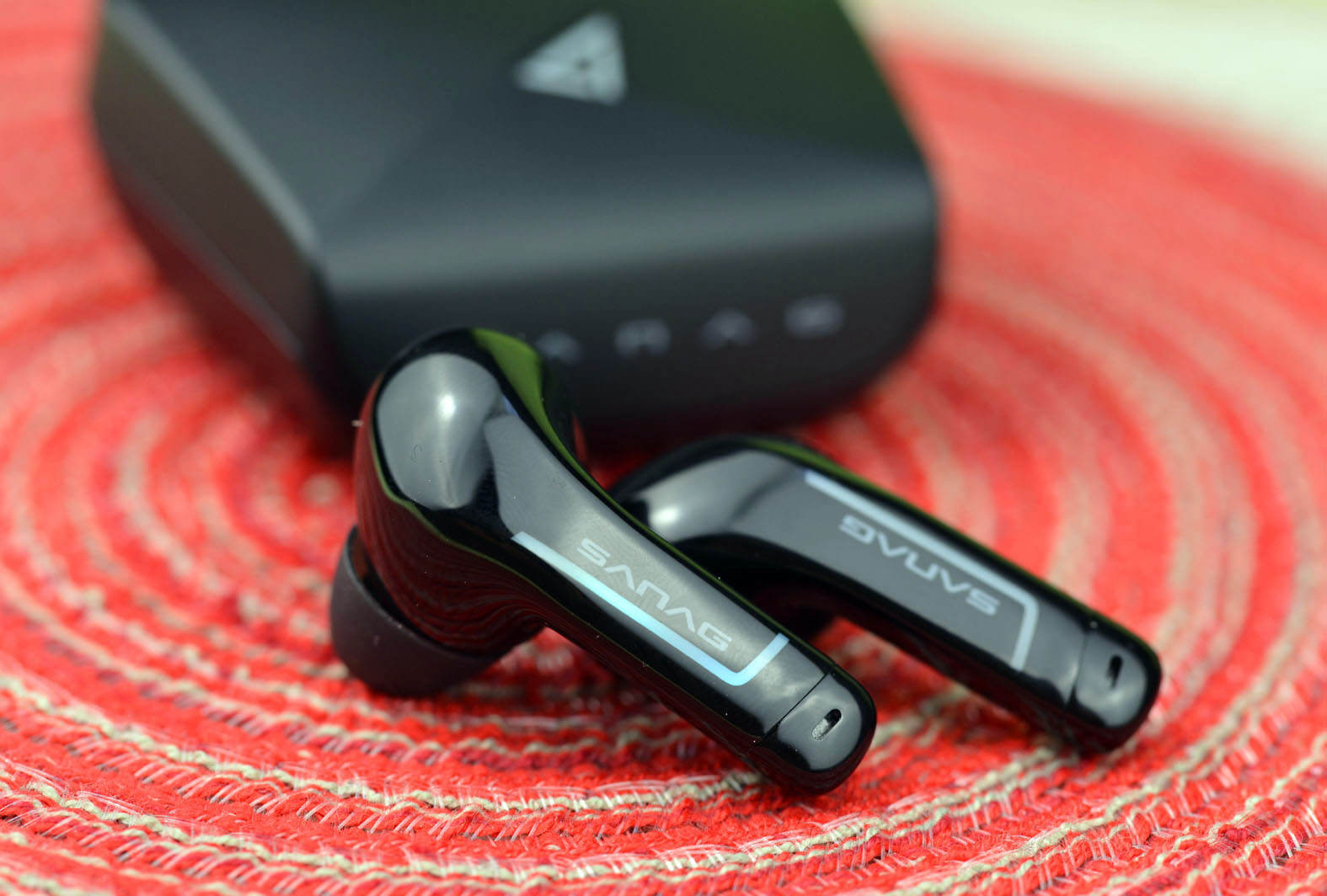 怎么选蓝牙耳机打游戏,如何选耳机吃鸡